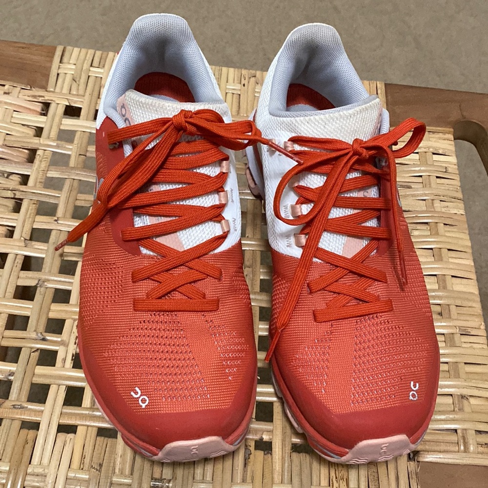 OnCloud shoes